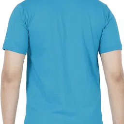 Fleximaa Men Green Henley Neck T-shirt image 5