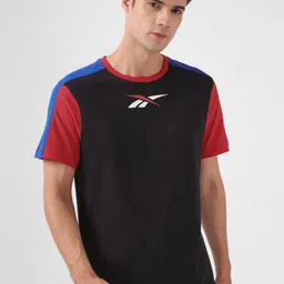 Reebok Classics App Colourblocked Slim-Fit Pure Cotton T-Shirt-picture-10