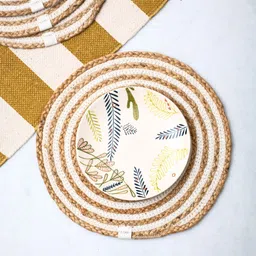 JASMEY HOMES White & Beige Set of 4 Round Jute Table Placemat-image-82