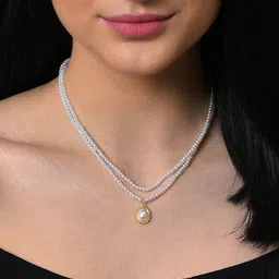 SOHI White & Gold-Toned Brass Gold-Plated Chain image 4