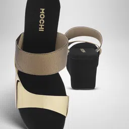mochi Women Wedges Sandal-picture-42