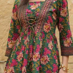 shubharsh Women Floral Print Viscose Rayon Flared Kurta image 4