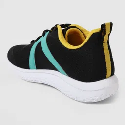 reebok Persona Wanderer Casuals For Men image 4