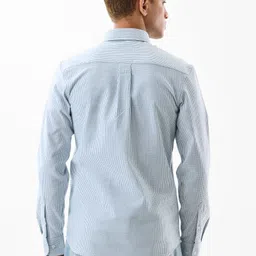 snitch Men Slim Fit Striped Button Down Collar Casual Shirt image 4