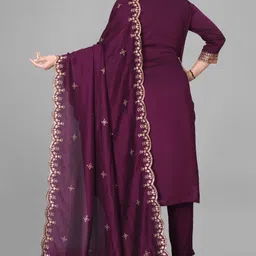 kangopi fashion Women Silk Blend Kurta Pant Dupatta Set image 2