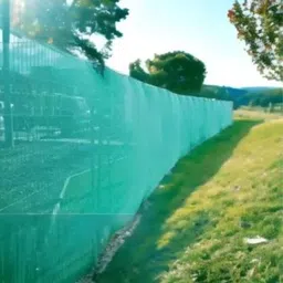 sse Green shade net(2x50meter) 50% Plastic net for Garden, balcony, plants,fencing Portable Green House image 4