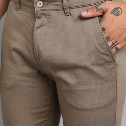 killer Men Slim Fit Dark Green Lycra Blend Trousers image 5