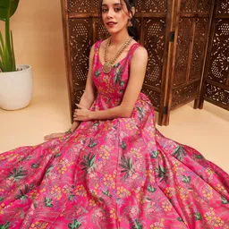 Women Printed Polyester Flared Kurta-image-31