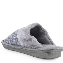 walkfree Men Slides image 5