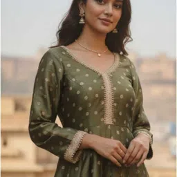 sylora Abstract Silk Blend Stitched Anarkali Gown image 3