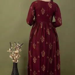 hyten Women Printed Cotton Rayon Anarkali Kurta image 2