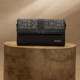 zouk Black Women Clutch Tarini Clutch - Lattice Lace-picture-13