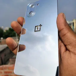 HANS LSR Oneplus nod ce 5G SILVER MIRROR BACK PANEL Mobile Skin image 2