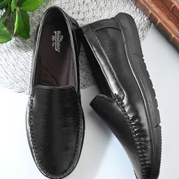 roadster Men's moccasin leather Loafers For Men Loafers For Men image 1