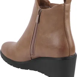 mochi Boots For Women image 4