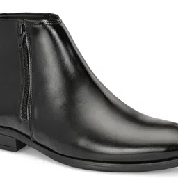 roadster Comfortable Outdoor Lightweight Boots For Men image 2