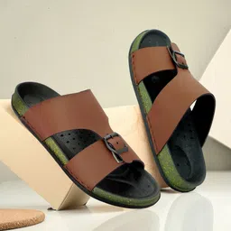 buxton Men Flip Flops-picture-39