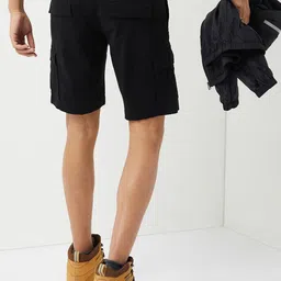 Wildcraft Men Cargo Shorts with e-Dry Technology Technology image 5