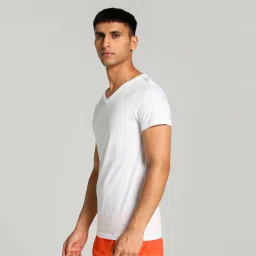puma Basic V-Neck Men's Vests Pack of 3 with EVERFRESH Technology image 5
