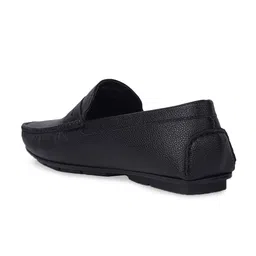 Liberty Men Textured Lightweight Loafers image 5