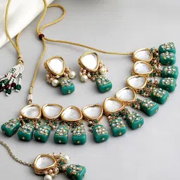 KARATCART Gold-Plated Green & White Tumble Studded Polki Kundan Choker Necklace Set-picture-44