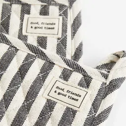 H&M Grey & White 2-Pack Linen-Blend Pot Holders image 3