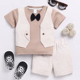 Moms Love Boys Checked Round Neck Organic Cotton T-shirt with Shorts-picture-25