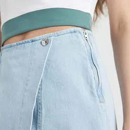 DeFacto Women Shorts image 3