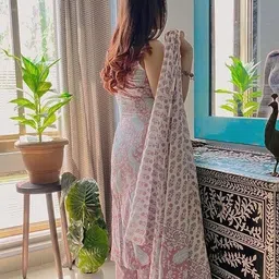 sadax Women Cotton Blend Kurta Palazzo Dupatta Set image 2