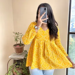 lovemist Casual Regular Sleeves Printed Women Yellow Top-picture-26