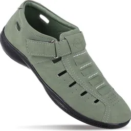 walkaroo Men Sandal-picture-40
