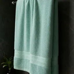 bombay dyeing Cotton 450 GSM Bath Towel image 2