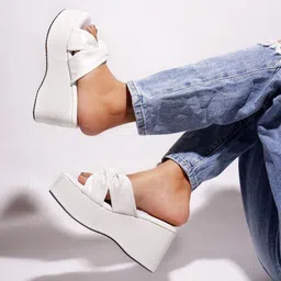 tryme Women Wedges Sandal image 4