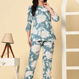 dreambe Women Night Suit Set Green Printed image 1
