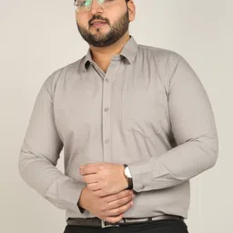 metronaut plus Men Regular Fit Solid Spread Collar Formal Shirt image 4