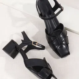 selfiee Women Heels Sandal-picture-10