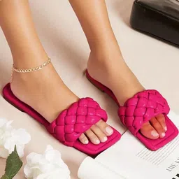 shoetopia Women Flats Sandal image 1