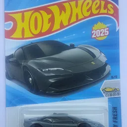 hot wheels COMPACT KINGS 5/5 FERARII SF90 STRADALE TOY CAR image 2