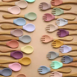 guchigu Baby Silicon Spoon and fork Set , BPA-Free Self Feeding Utensils for Newborns- wooden, silicone image 5