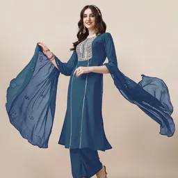 youthnic Women Silk Blend Kurta Palazzo Dupatta Set-picture-29