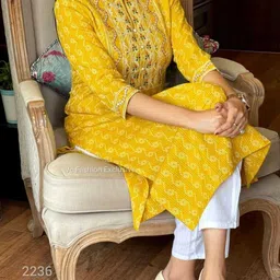 fabrictextile Women Printed Pure Cotton Straight Kurta image 2