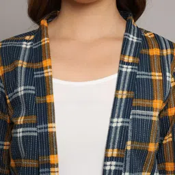 DECKEDUP Women Checked Shrug image 5