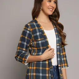 DECKEDUP Women Checked Shrug image 2
