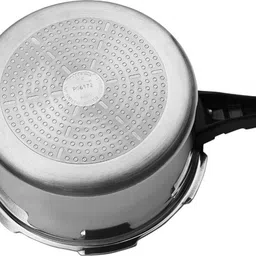 butterfly Friendly 7.5 L Induction Bottom Pressure Cooker image 4