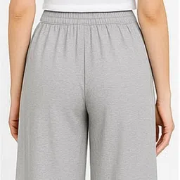 sri gayathri clothings Women Multicolor Capri image 2