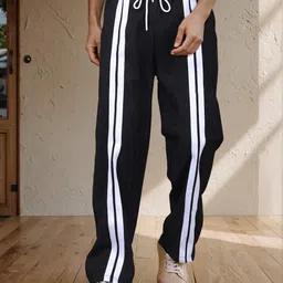 nb nicky boy Men Printed Black Track Pants-picture-28