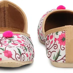 tryfeet Colorful Flower Print Punjabi Jutis For Women image 2