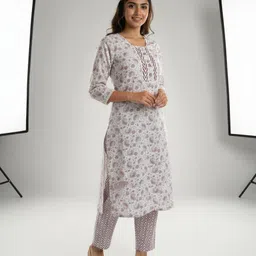verma associates Women Cotton Blend Kurti Pant Set image 3
