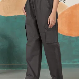 oxit class Women Cargos image 3