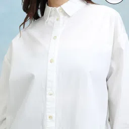 tokyo talkies Women Regular Fit Solid Cut Away Collar Casual Shirt image 5